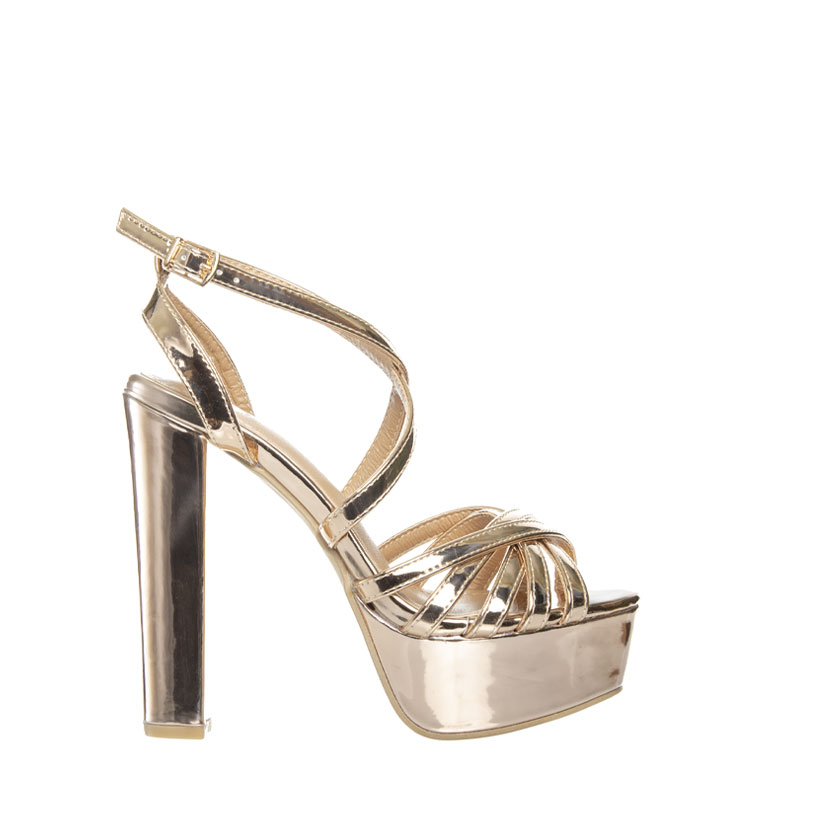 Πέδιλα μπρονζέ λουστρίνι με χιαστί λουράκια ΜΠΡΟΝΖΕ