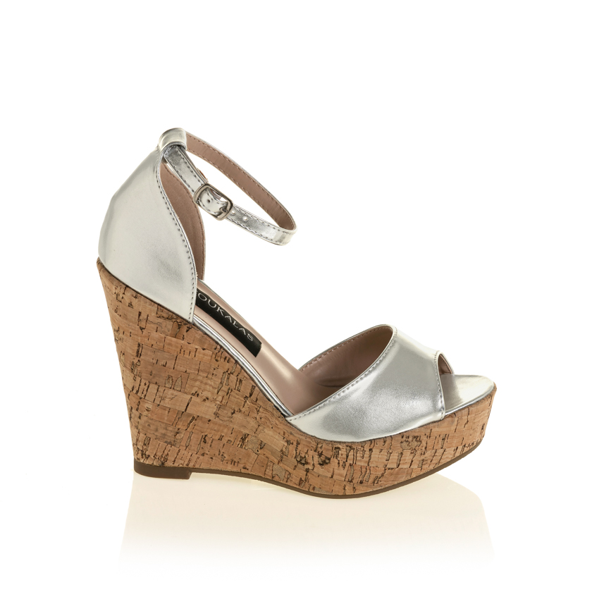 Πλατφόρμες ασημί δερματίνη peep toe ΑΣΗΜΙ