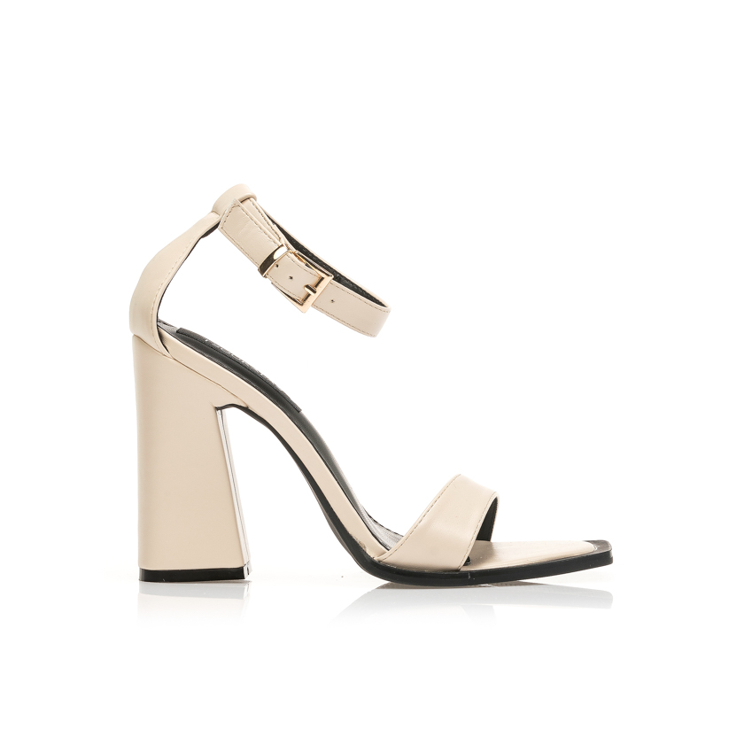 Πέδιλα nude δερματίνη με φάσα και λουράκι NUDE