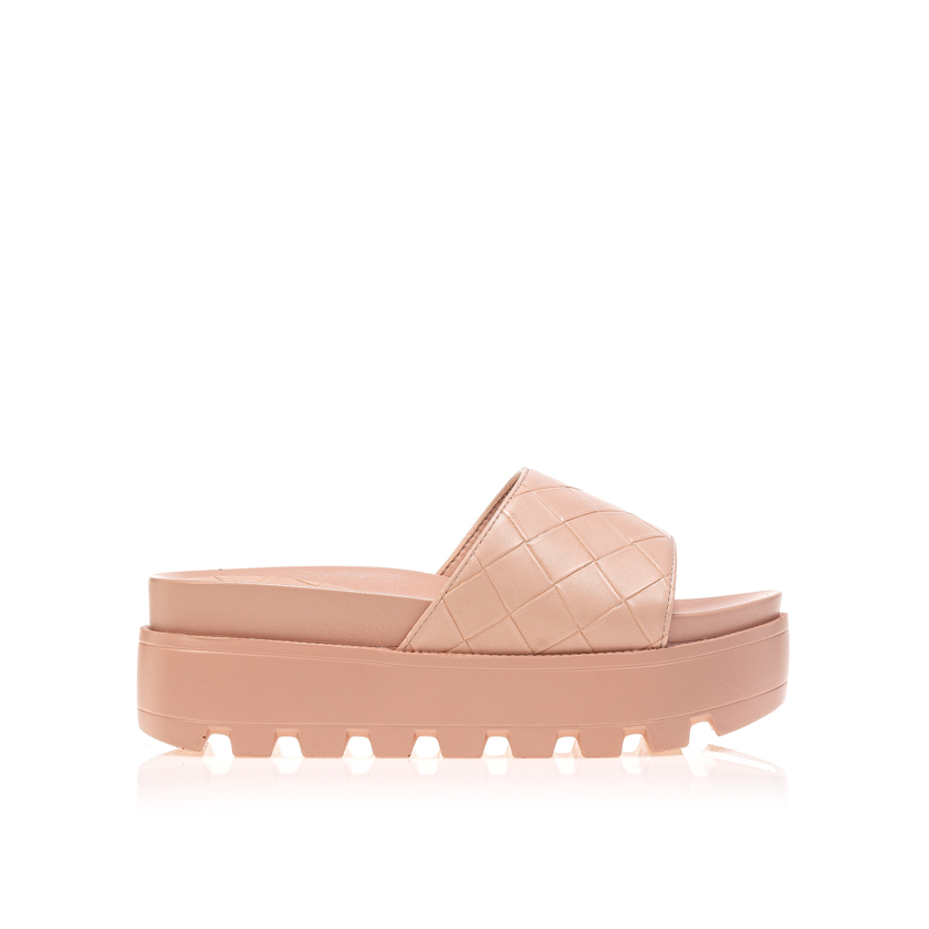 Flatforms ροζ δερματίνη με καρό σχέδιο στη φάσα ΡΟΖ