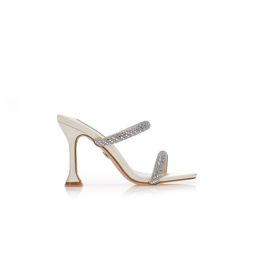 Tsoukalas Mules TSOUKALAS μπεζ σατέν με λουράκια από στρας και ιδιαίτερο τακούνι ΜΠΕΖ