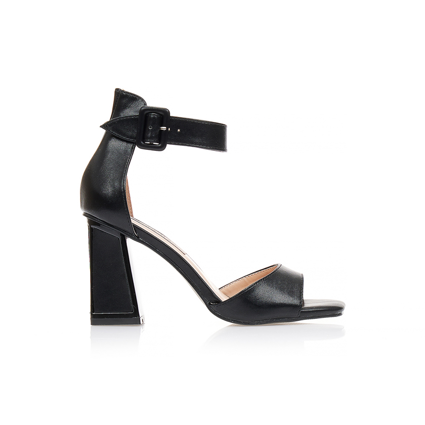 Πέδιλα μαύρα δερματίνη με λουράκι και ιδιαίτερο τακούνι ΜΑΥΡΟ