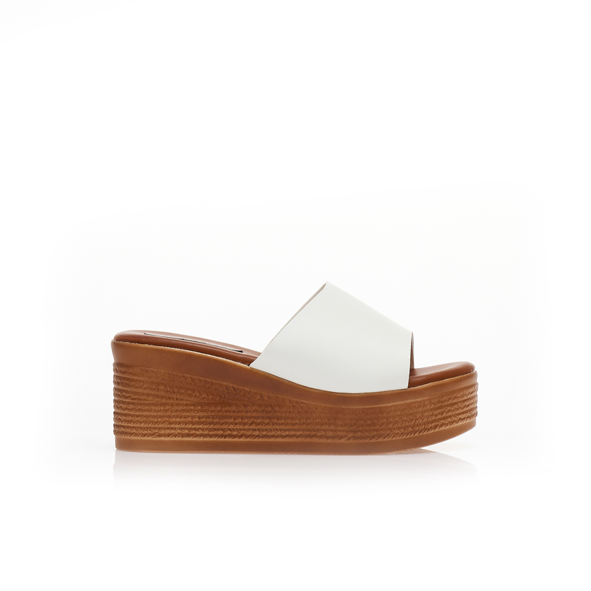 Πλατφόρμες mules λευκές δερματίνη με φαρδιά φάσα ΛΕΥΚΟ