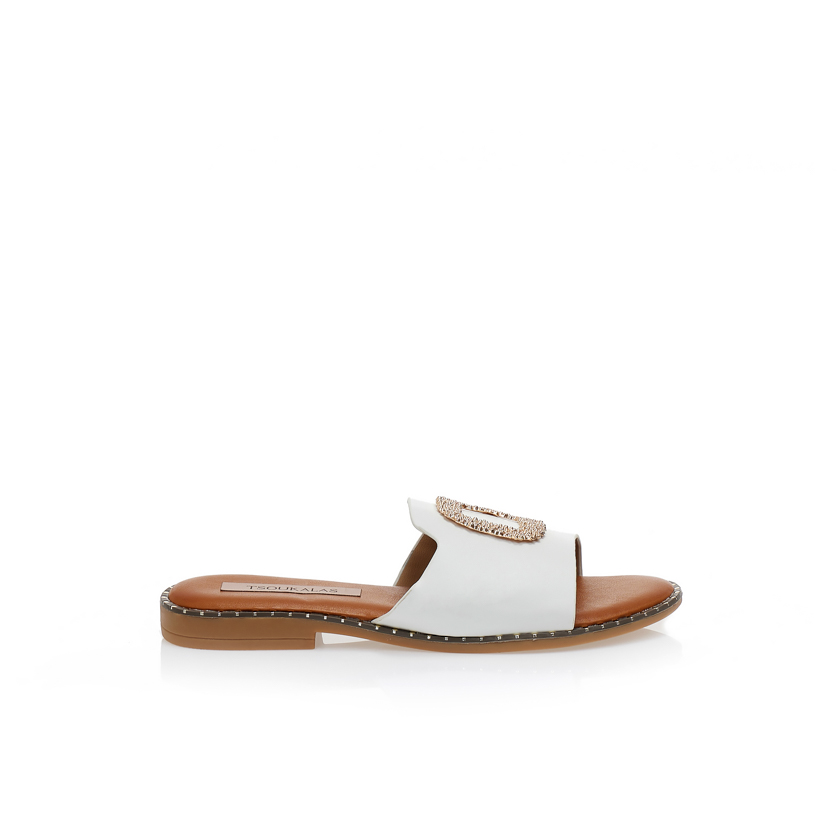 Σανδάλια λευκά δερματίνη με τετράγωνη μεταλλική αγκράφα ΛΕΥΚΟ