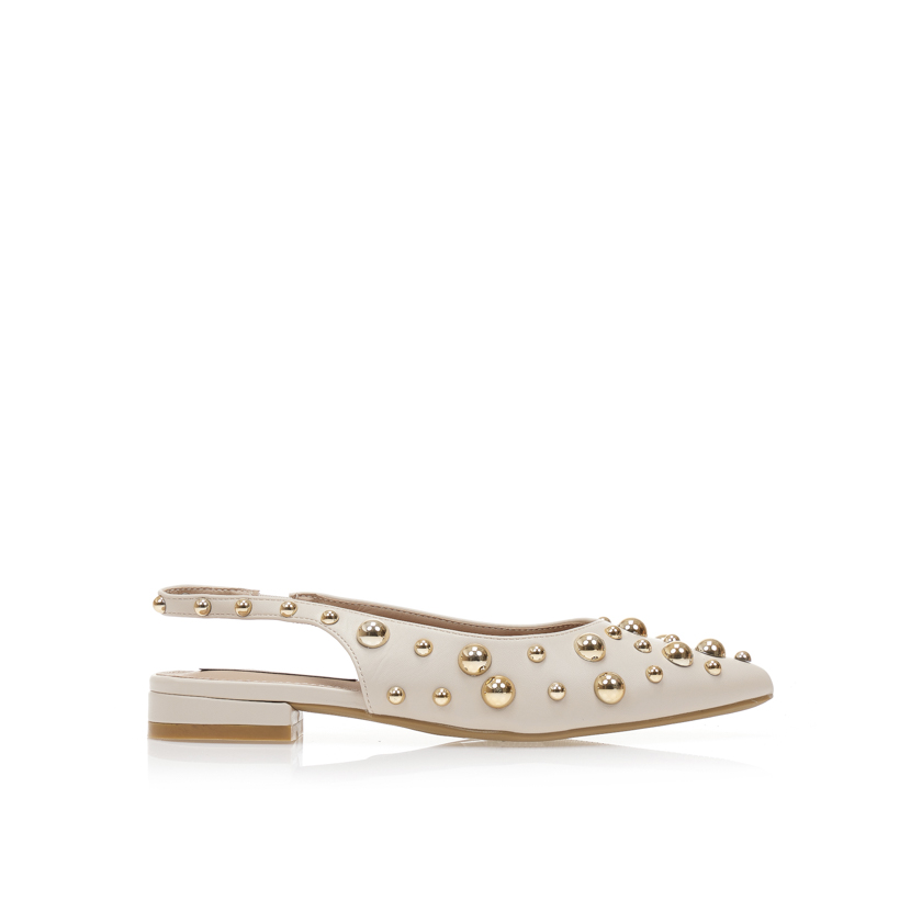 Γόβες μπεζ δερματίνη με χρυσά τρουκς ΜΠΕΖ