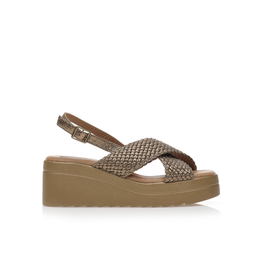 Πλατφόρμες μπρονζέ δερματίνη με χιαστί φάσα σε σχέδιο πλεξούδα ΜΠΡΟΝΖΕ