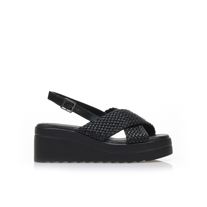 Πλατφόρμες μαύρες δερματίνη με χιαστί φάσα σε σχέδιο πλεξούδα ΜΑΥΡΟ