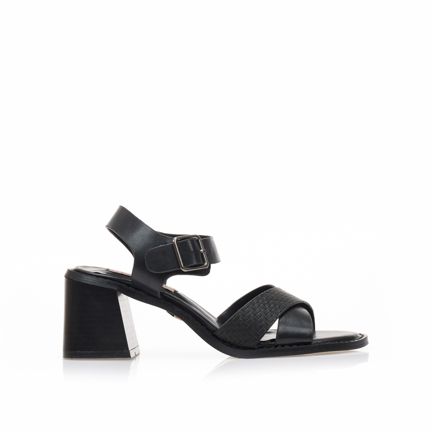 Πέδιλα TSOUKALAS μαύρα δερματίνη με χιαστί φάσα ΜΑΥΡΟ