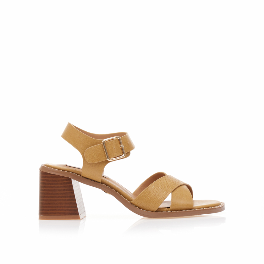 Πέδιλα TSOUKALAS μπεζ δερματίνη με χιαστί φάσα ΜΠΕΖ