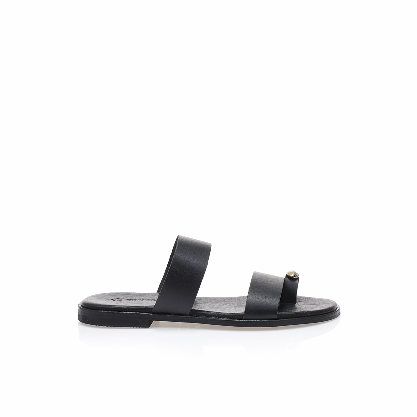 Tsoukalas Δερμάτινα σανδάλια χειροποίητα μαύρα με σχέδιο δαχτυλίδι ΜΑΥΡΟ