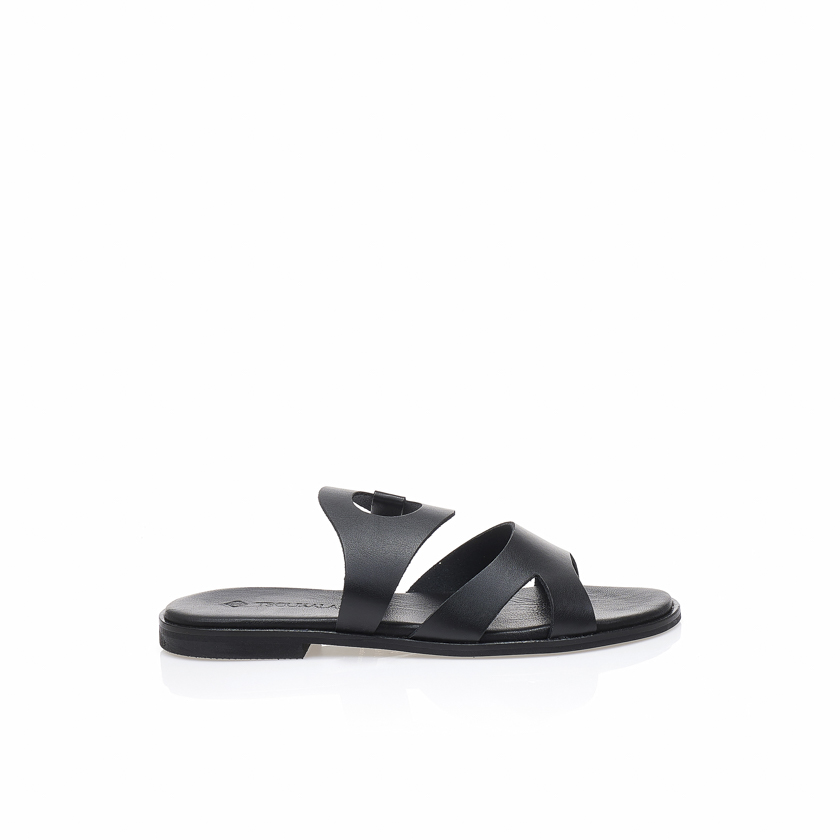 Σανδάλια δερμάτινα και χειροποίητα μαύρα με ιδιαίτερη φάσα ΜΑΥΡΟ