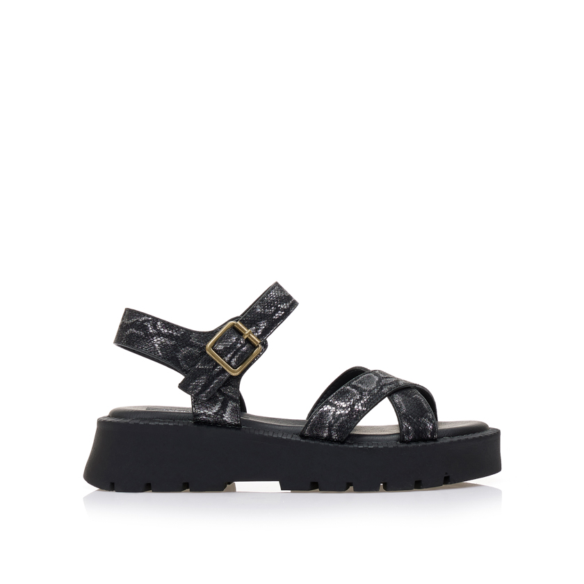 Flatforms μαύρα δερματίνη με ασημί σχέδιο και χιαστί φάσα ΦΙΔΙ