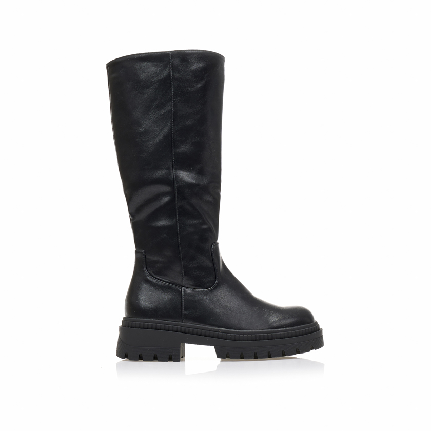 Tsoukalas Μπότες μαύρες δερματίνη με ιδιαίτερη σόλα ΜΑΥΡΟ