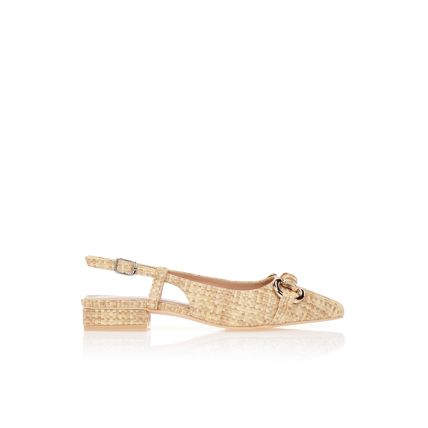 Γόβες μπεζ με κοκκάλινη αγκράφα ΜΠΕΖ