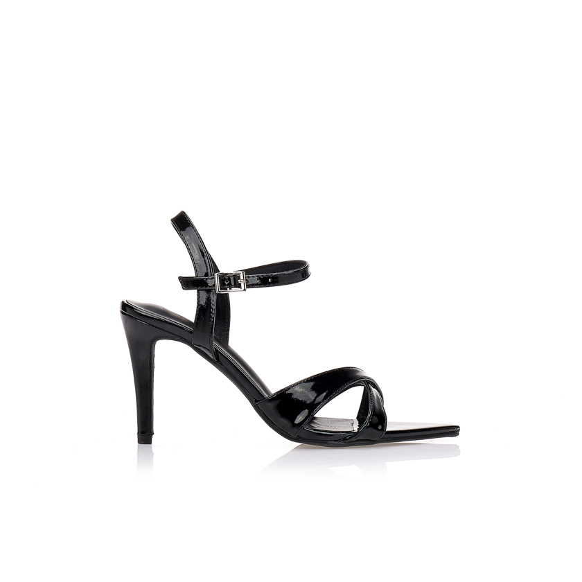 Πέδιλα λουστρίνι με χιαστί λουράκια ΜΑΥΡΟ