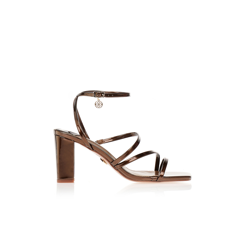 Πέδιλα TSOUKALAS καφέ με λεπτά λουράκια ΚΑΦΕ