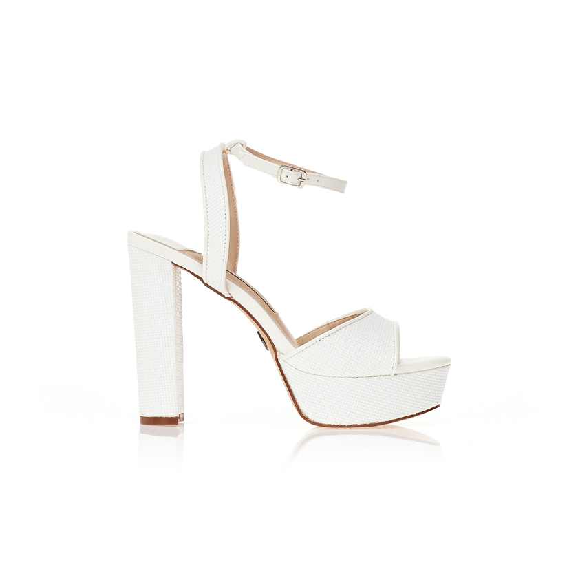 Πέδιλα TSOUKALAS λευκά με φιάπα ΛΕΥΚΟ