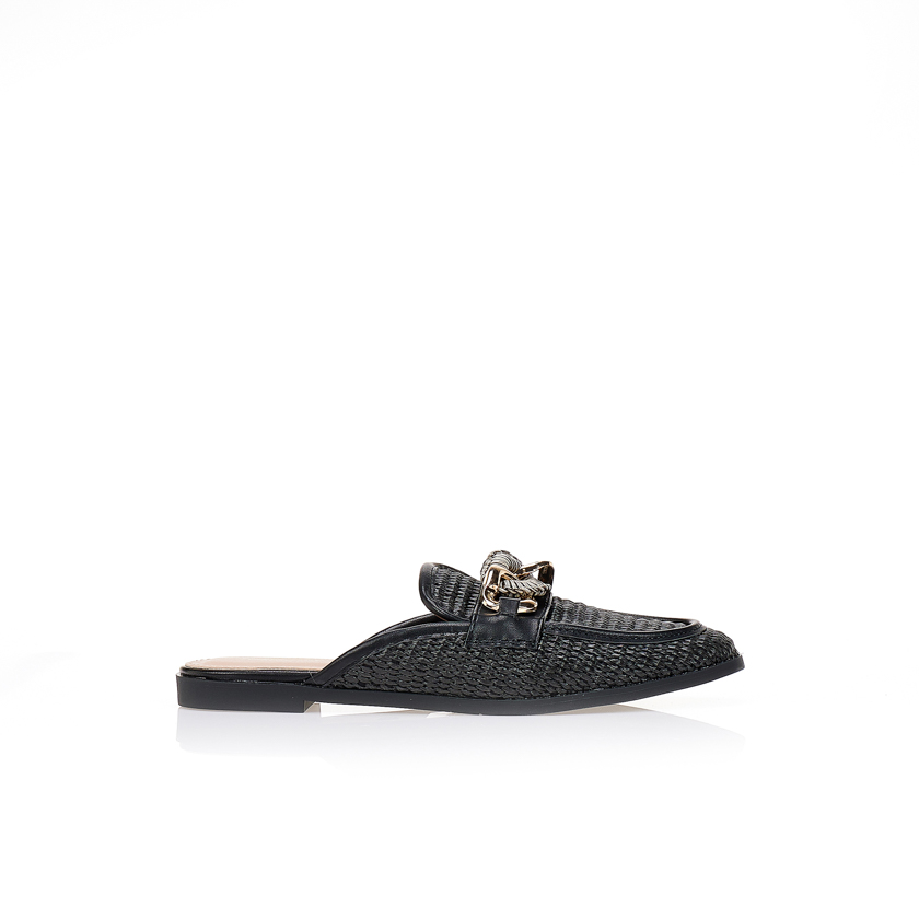 Mules μαύρα ψάθινα με μεταλλική λεπτομέρεια ΜΑΥΡΟ