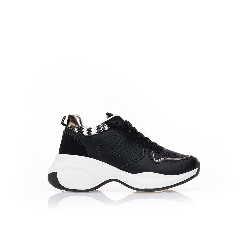 Αθλητικά δερματίνη με διάτρητο σχέδιο ΜΑΥΡΟ