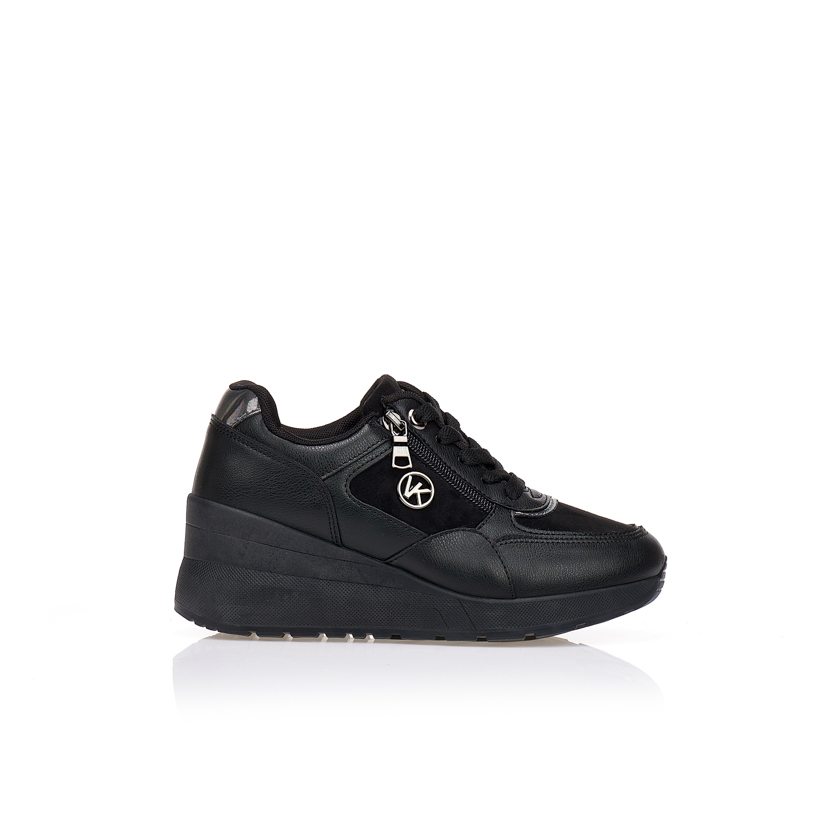 Sneakers μαύρα σούετ με φερμούαρ ΜΑΥΡΟ