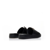 Flatforms μαύρα δερματίνη με χρυσή αγκράφα