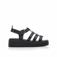 Flatforms μαύρα δερματίνη με πολλαπλά λουράκια