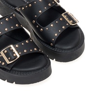 Flatforms μαύρα δερματίνη με χρυσά τρουκς