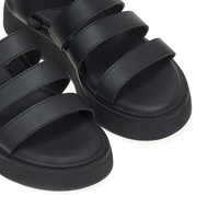 Flatforms μαύρα δερματίνη με πολλαπλά λουράκια