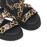 Flatforms animal print δερματίνη με χιαστί λουράκια