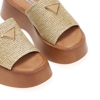 Flatforms μπεζ με ψάθινη φάσα και αγκράφα