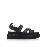 Flatforms μαύρα δερματίνη με πολλαπλά λουράκια και σχέδιο δαχτυλίδι