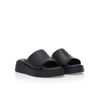 Flatforms μαύρα δερματίνη με φαρδιά φάσα
