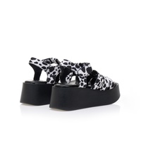 Flatforms animal print σουέτ