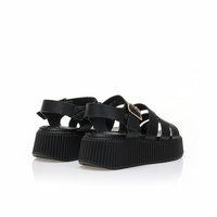 Flatforms μαύρα δερματίνη με πολλαπλά λουράκια