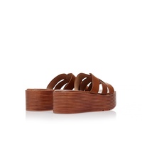 Flatforms κάμελ δερματίνη με ανάγλυφο λουράκι